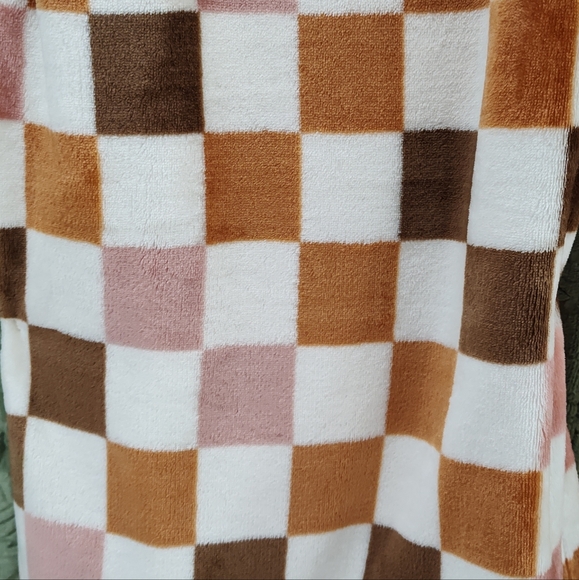 Signature Throw Blanket 50" x 70" Or 60x70" Holiday Cozy Soft CHOOSE NEW - Picture 6 of 8